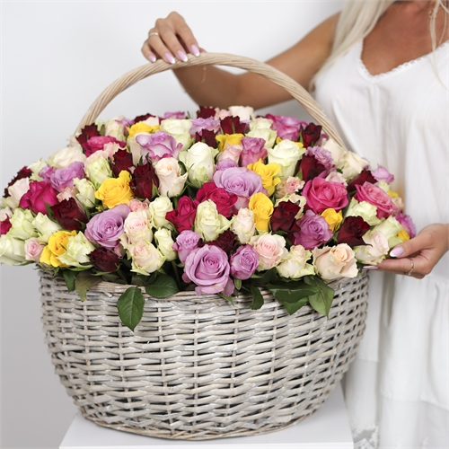 Композиция из 201 розы Кения 40 см 5338